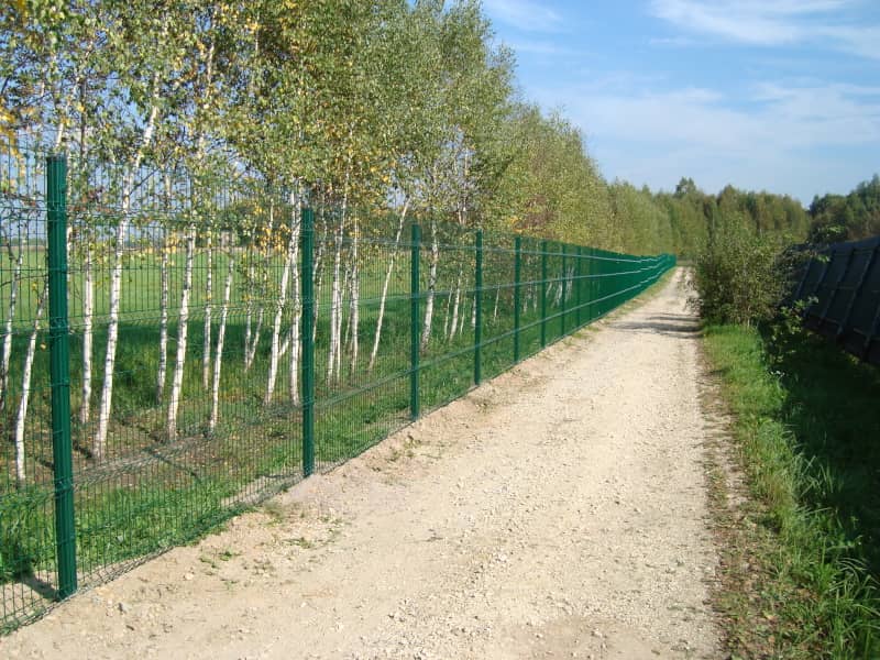 Сетчатый забор DoorHan в Навашино с установкой