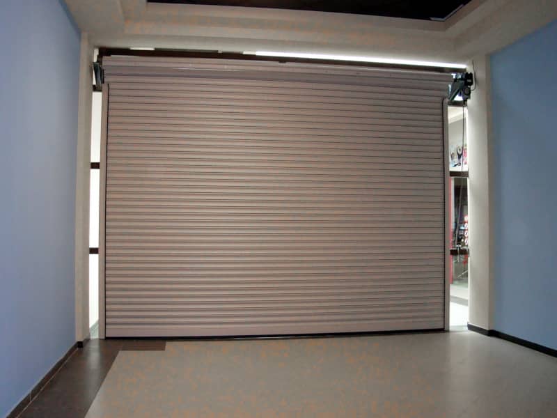 Роллетные ворота DoorHan в Навашино с установкой