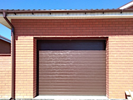Алюминиевые гаражные ворота RSD01LUX 2500x2200 в Навашино
